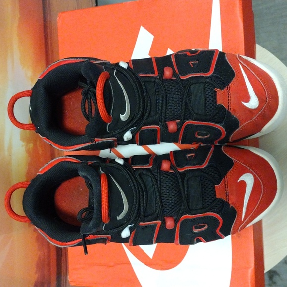 Boys Nike Air More Uptempo(Gs) - Picture 2 of 9